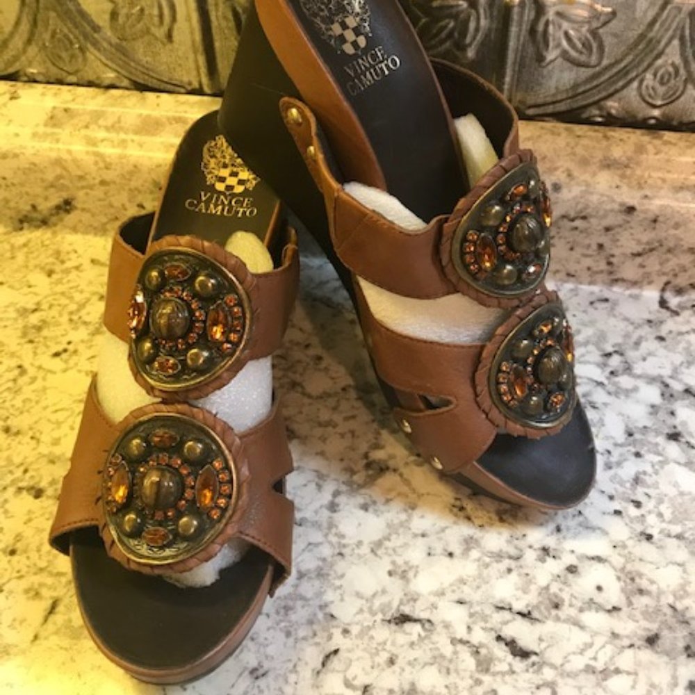 Vince Camuto